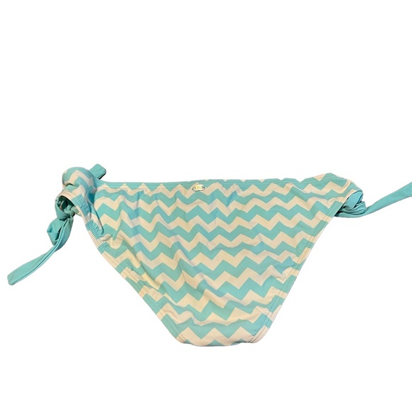 Juicy Couture Bikini Bottoms Teal and White Chevron Tie String - Picture 2 of 3